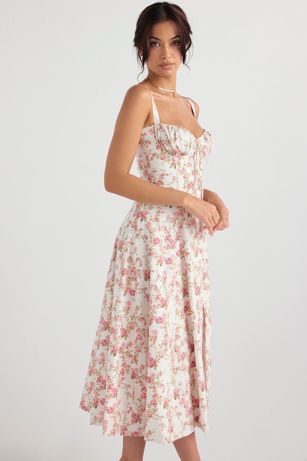 Anna Taillenformendes Midikleid für Hochzeitsgäste foto 4