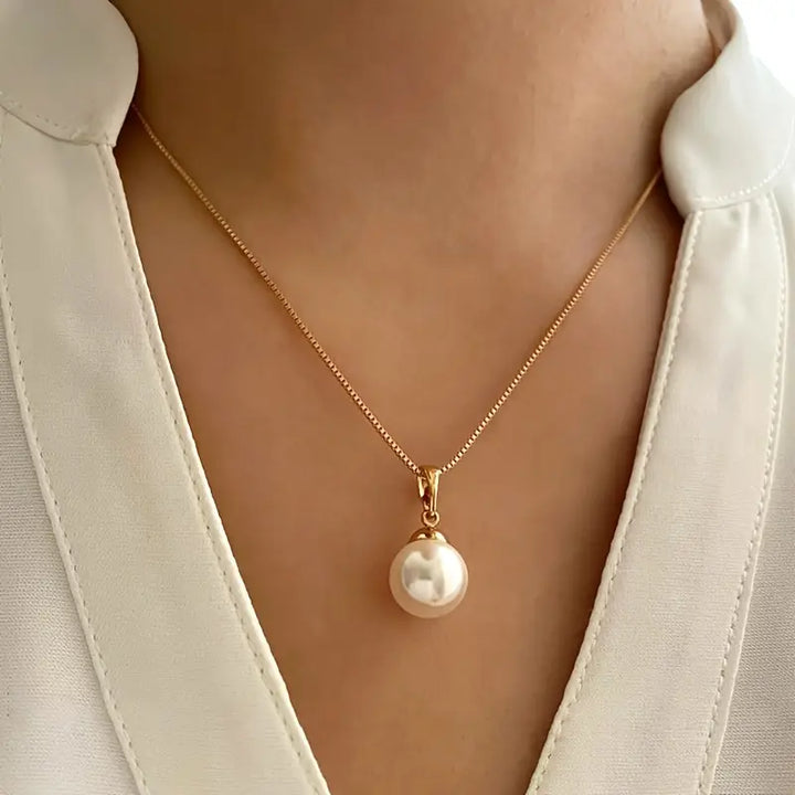 Elegantes goldenes Grace-Perlenschmuckset