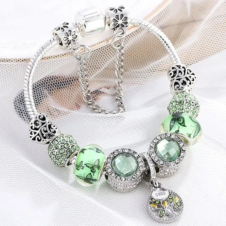 Schickes Armband in Silber mit Grünem Kristall