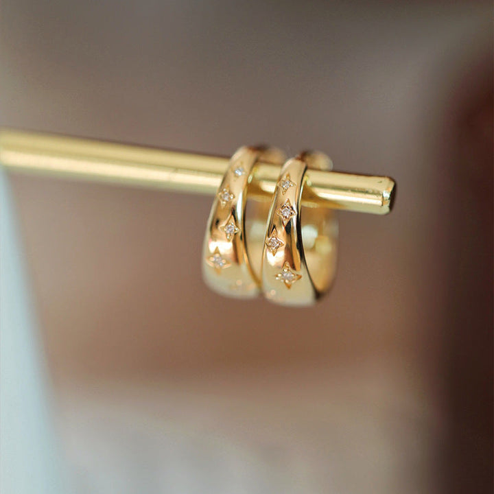 Luxuriöse Gold und Silber Ohrringe