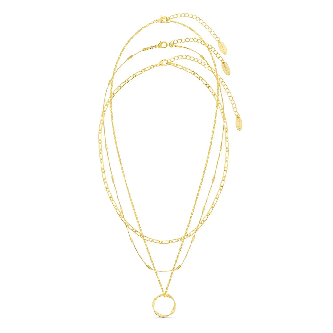 Elegante dreireihige Goldkette mit offenem Kreis