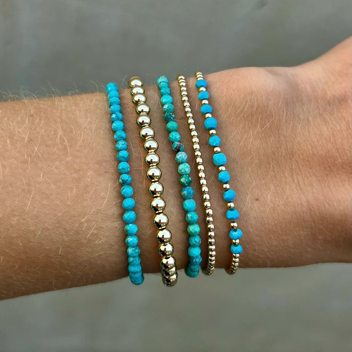 Chic 18K Gold Türkis Perlenarmband