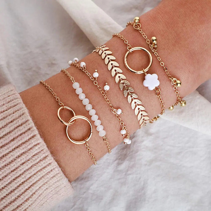 Charmantes Gold Boho Armband Set