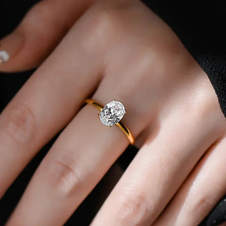 Raffinierter Sterlingsilber Ovaler Schliff Verlobungsring