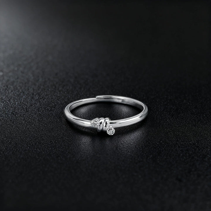 Eleganter Kleiner Kristall Ring