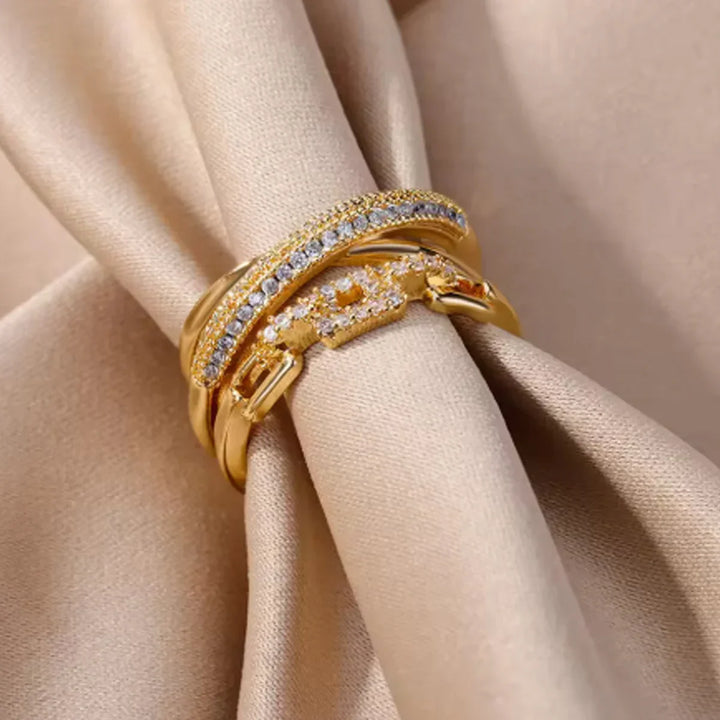 Goldener Kettenlink Kristall Ring