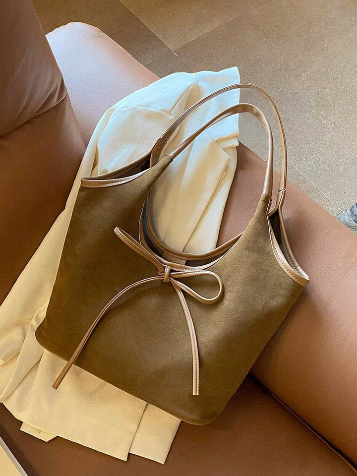 Liora Handtasche aus samtigem Wildleder foto 9