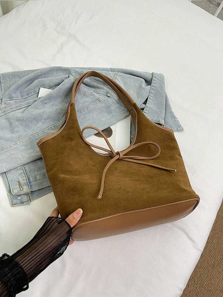 Liora Handtasche aus samtigem Wildleder foto 10