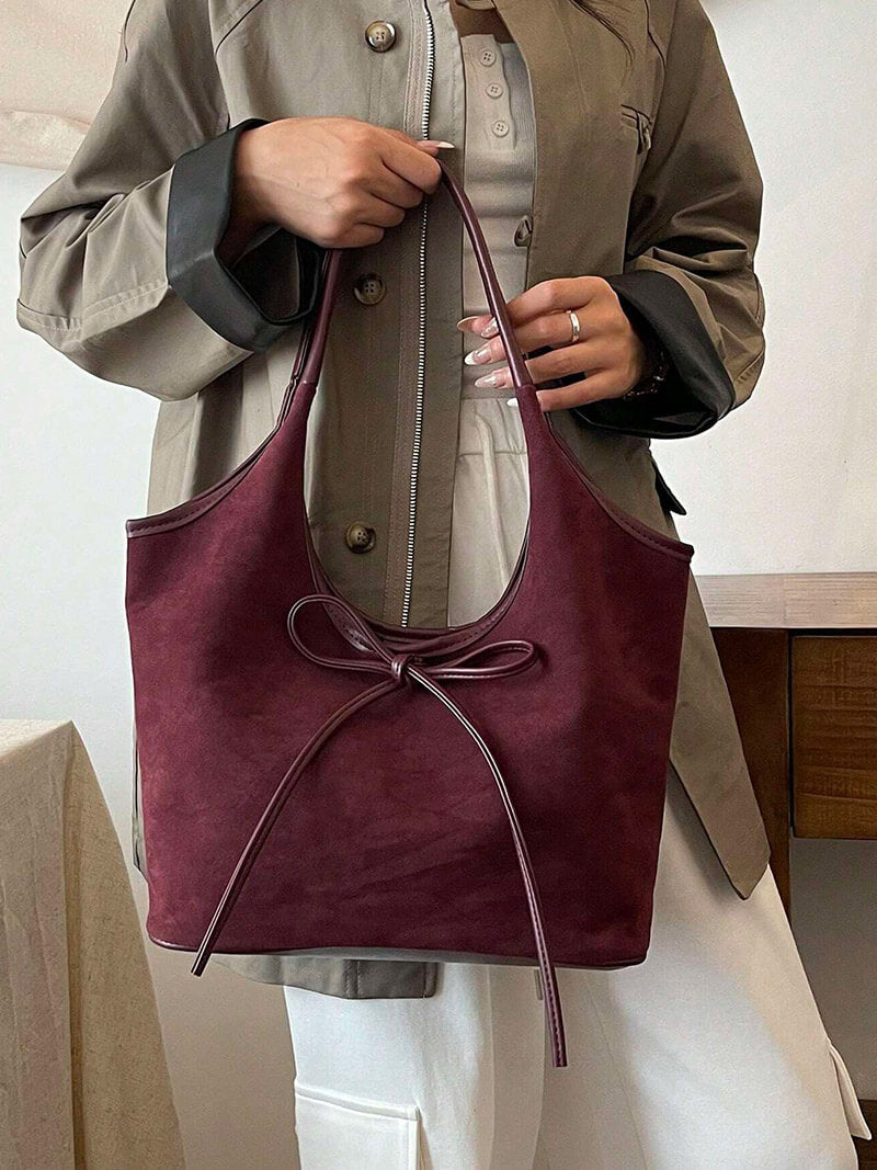 Liora Handtasche aus samtigem Wildleder foto 12