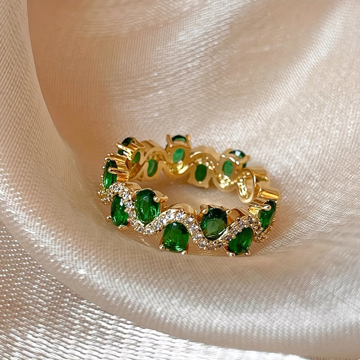 Offener Ring Calira mit schaumigem Smaragd | Gold