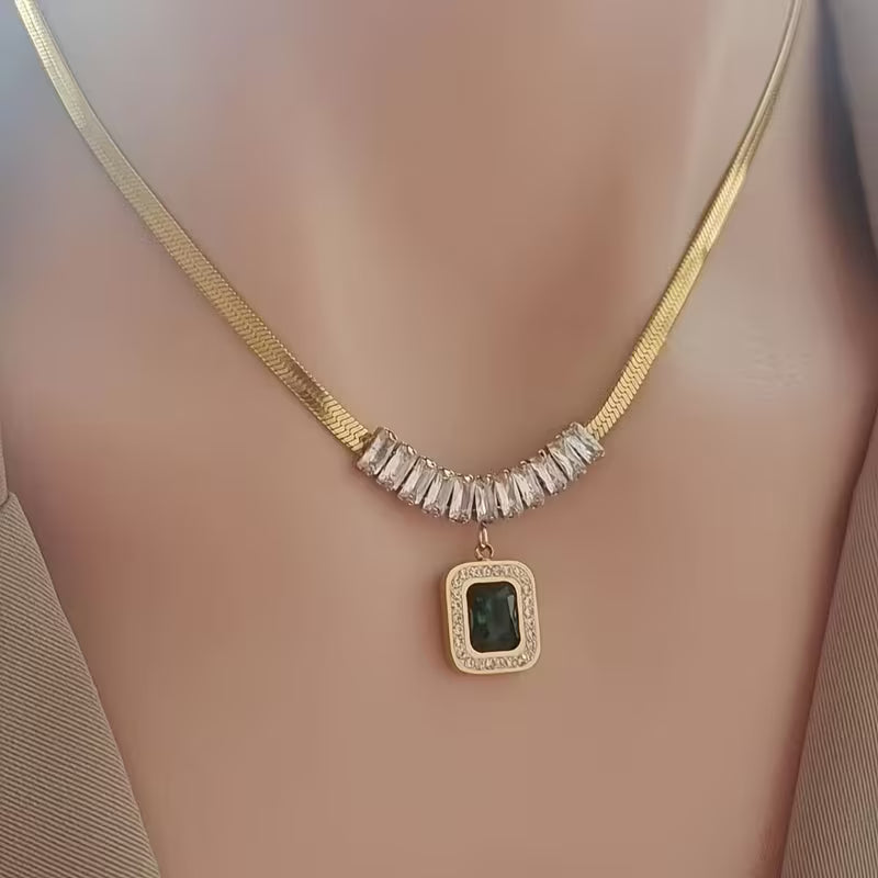 Kragen Regalia Prism Esmeralda | Gold