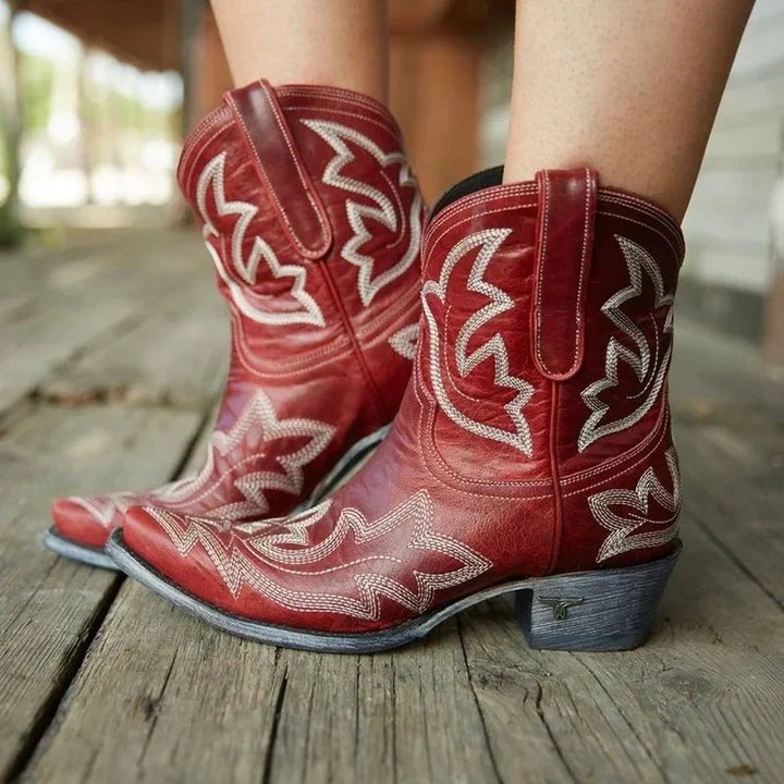 Damen Bestickte Lederstiefel im Cowboy-Stil in Rot