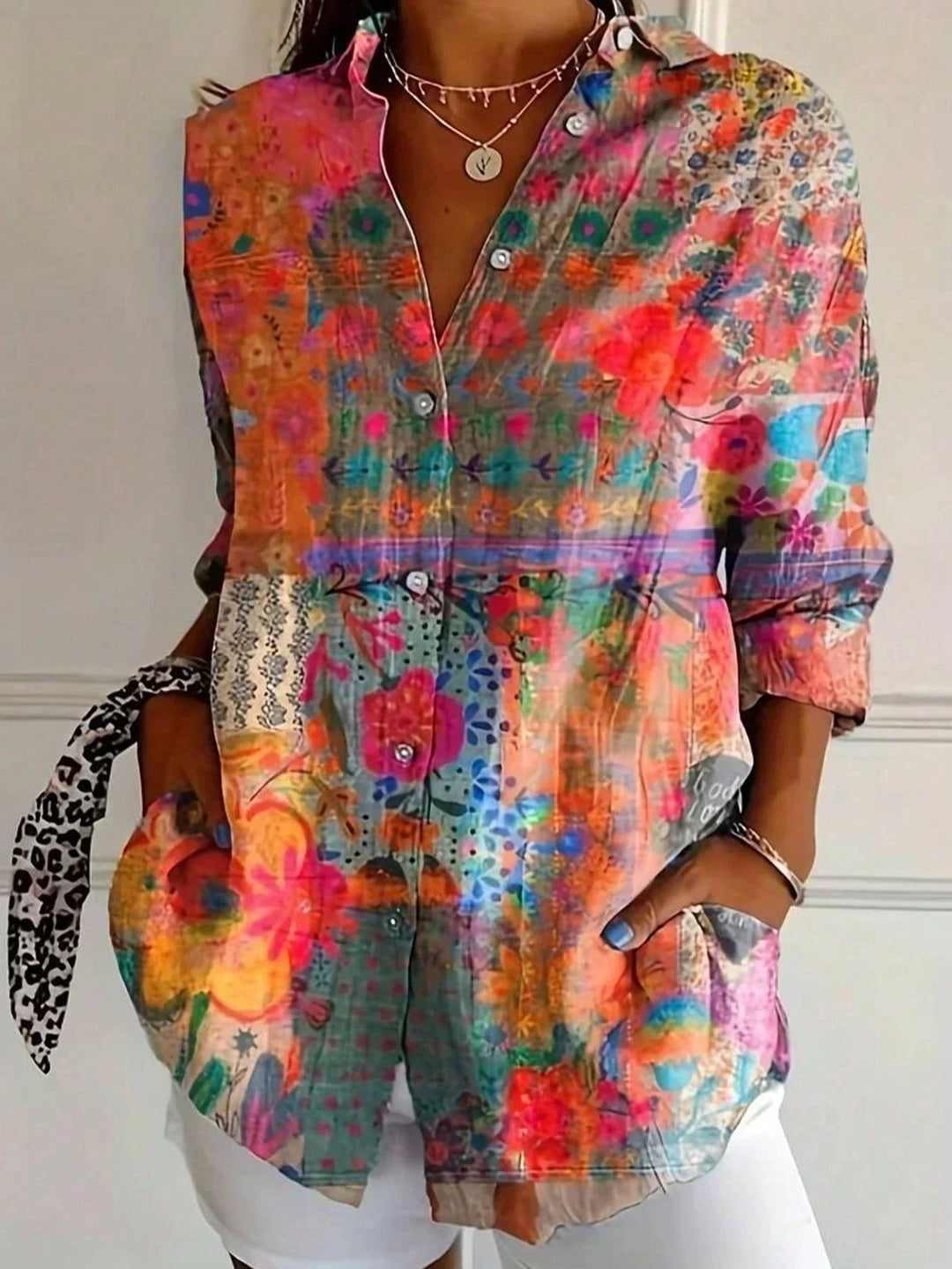 Damen Bluse mit lebendigen Mustern in Orange