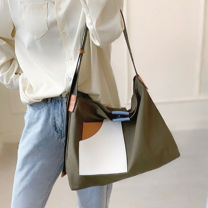 Damen Canvas Schultertasche mit modernem Farbblock-Design in Grün