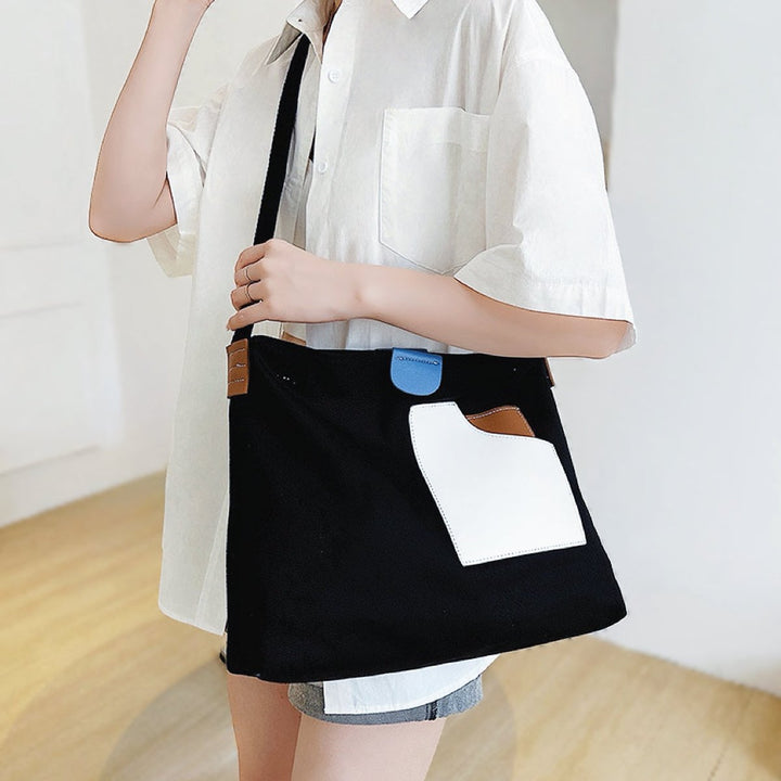 Damen Canvas Schultertasche mit modernem Farbblock-Design in Schwarz