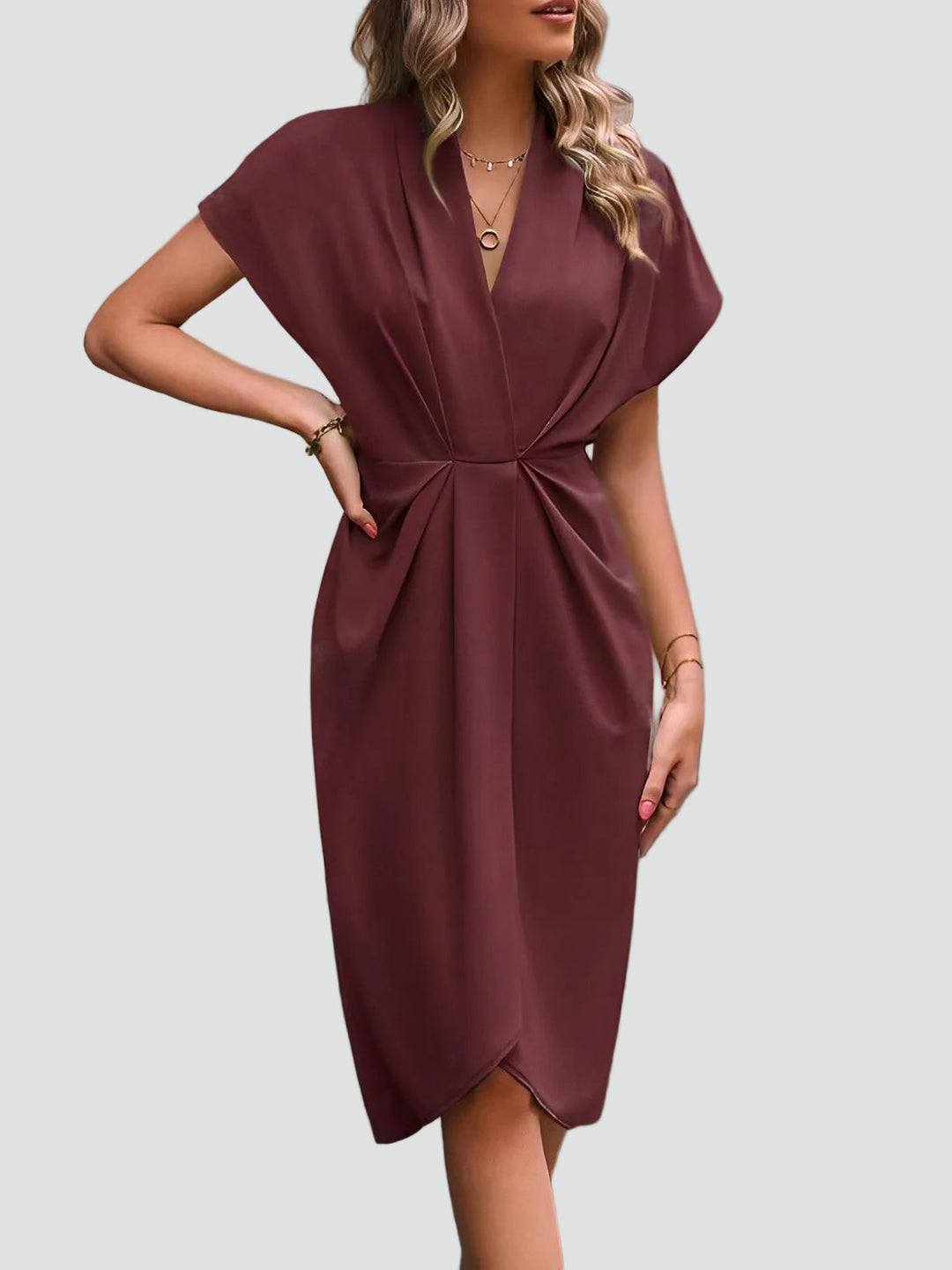 Damen Cocktailkleid Midi im eleganten Wickelstil in Roest