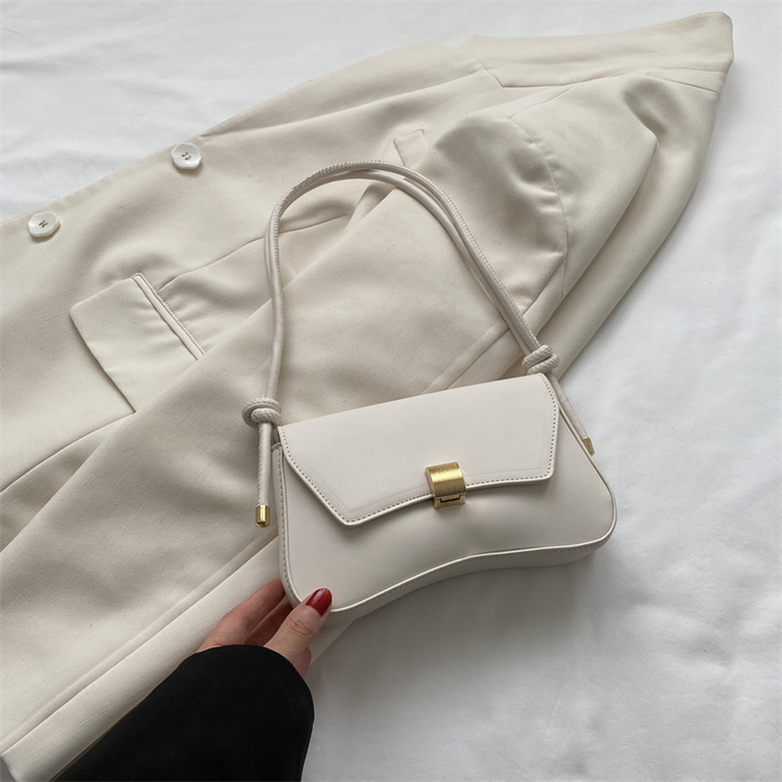 Damen Elegante Mini-Schultertasche im zeitlosen Design in 4