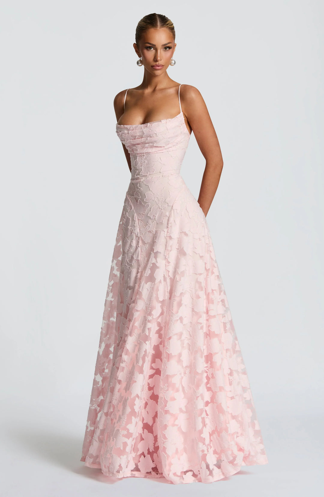 Damen Elegantes Blumenmuster A-Linien Maxikleid für Hochzeitsgäste mit zarten Spaghettiträgern (2)