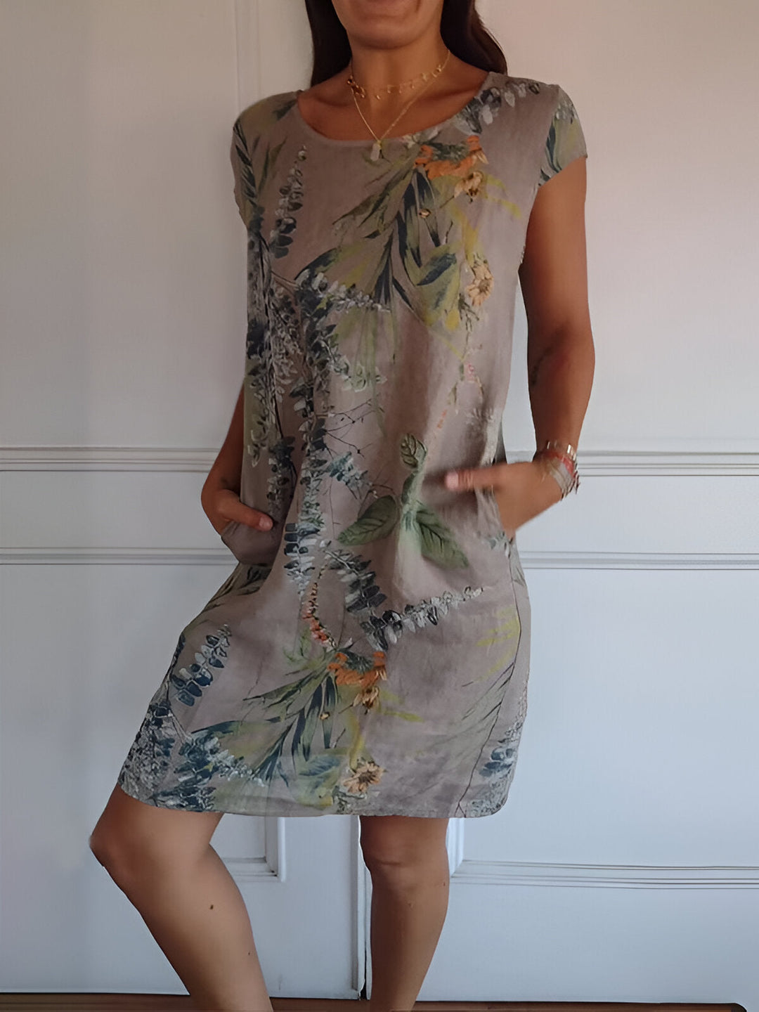 Damen Elegantes Klassisches Kleid in Braun