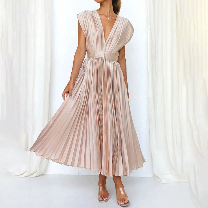 Damen Festliches Kleid mit fließender Eleganz in Champagner