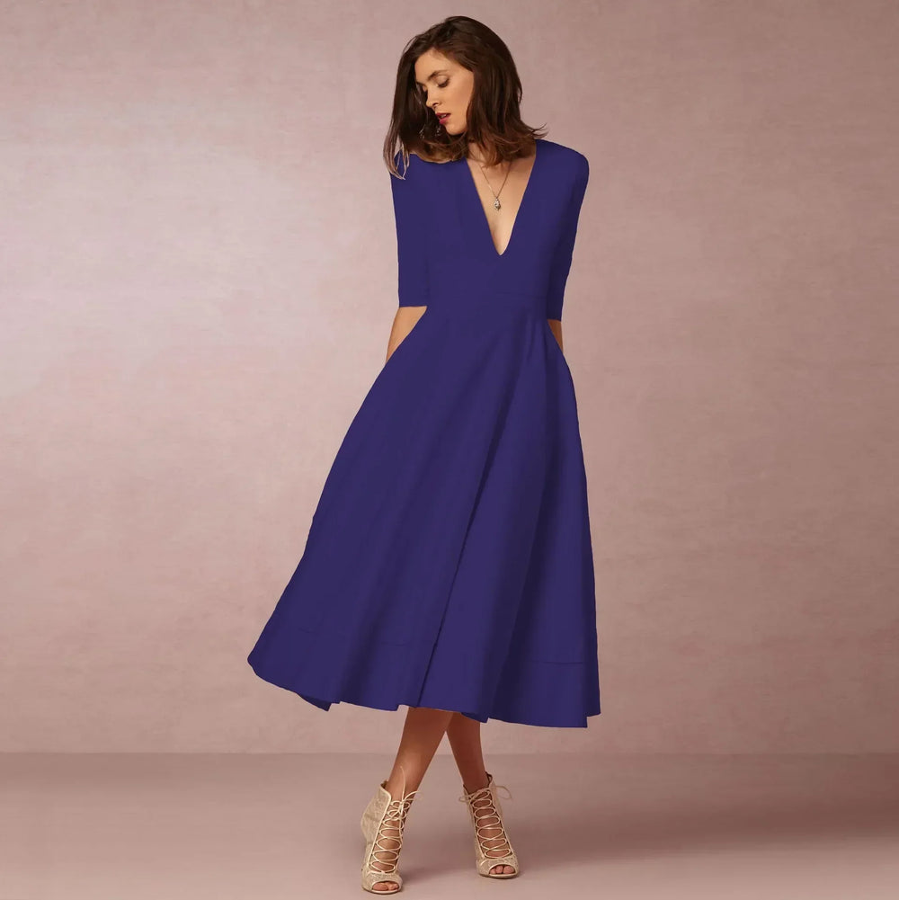 Damen Fließendes Midikleid Für Den Sommer in Marineblau