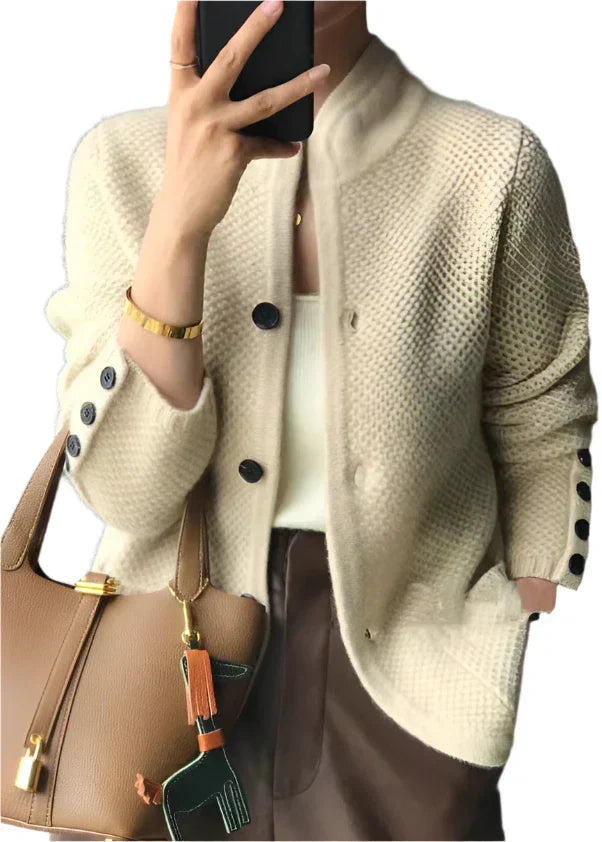 Damen Gemütliche Strickjacke im Casual-Chic in Gebrochenes Weiß