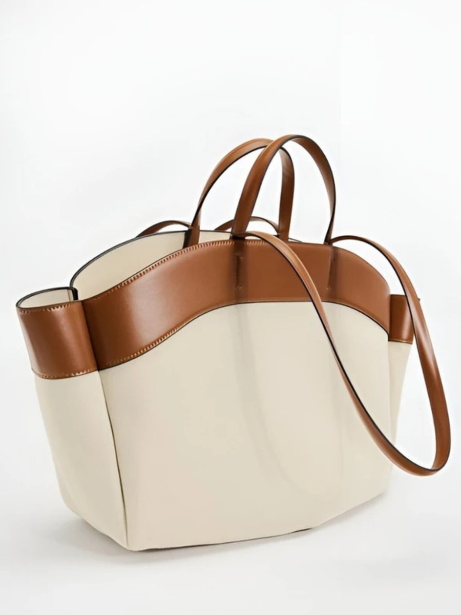 Damen Grosse Canvas Schultertasche mit Lederdetails in Beige and Brown