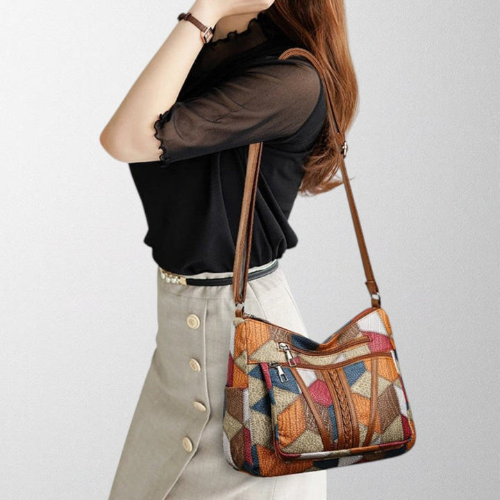 Damen Handtasche aus Leder im künstlerischen Design (4)