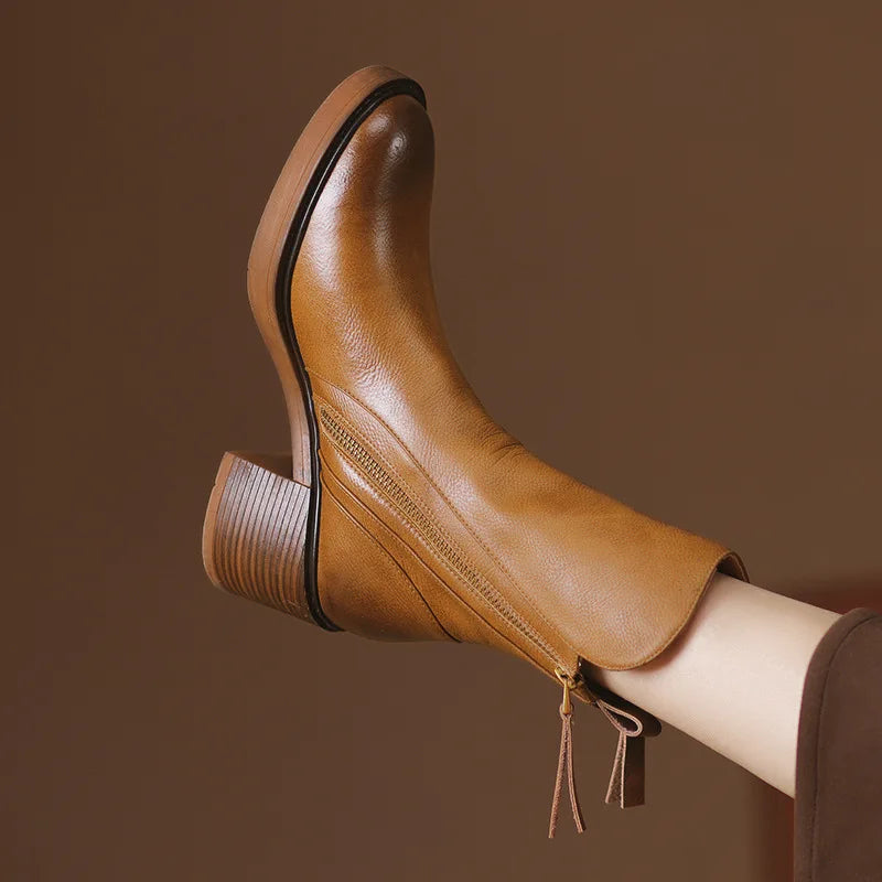 Damen Herbststiefel mit Blockabsatz aus Leder (2)