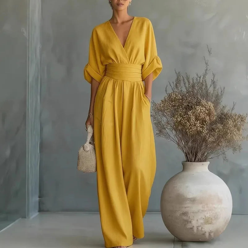 Damen Jumpsuit mit V-Ausschnitt und weitem Bein in Gelb