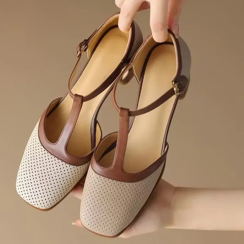 Damen Klassische Schuhe mit T-Riemen und Mittelhacke (2)
