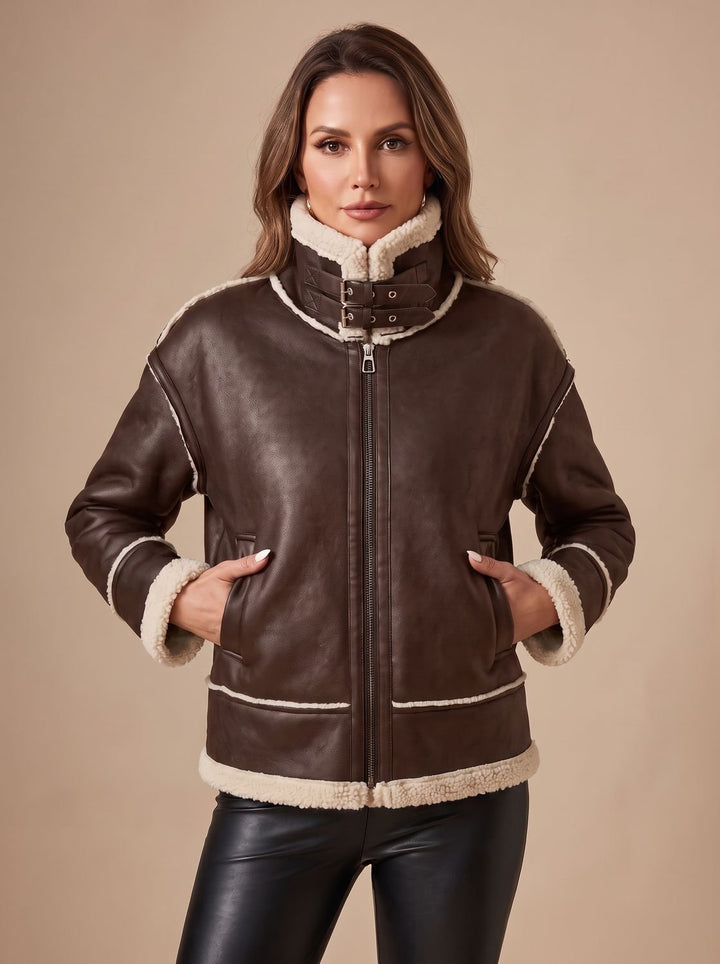 Damen Mantel im Aviator-Stil aus Kunstleder in Braun