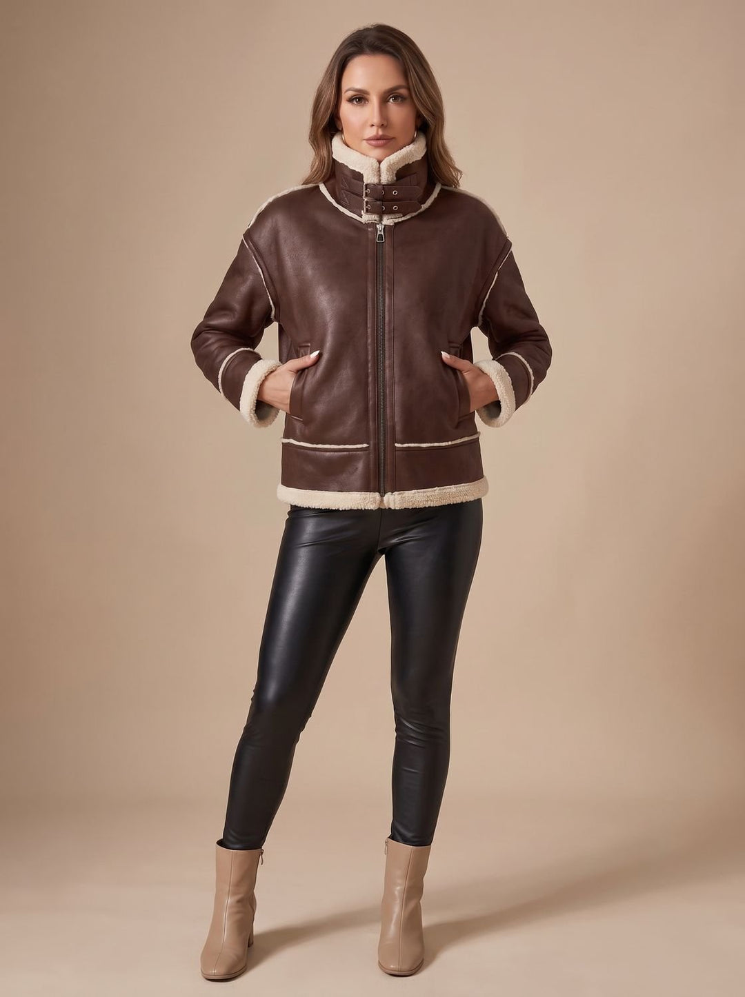 Damen Mantel im Aviator-Stil aus Kunstleder in Schwarz 4
