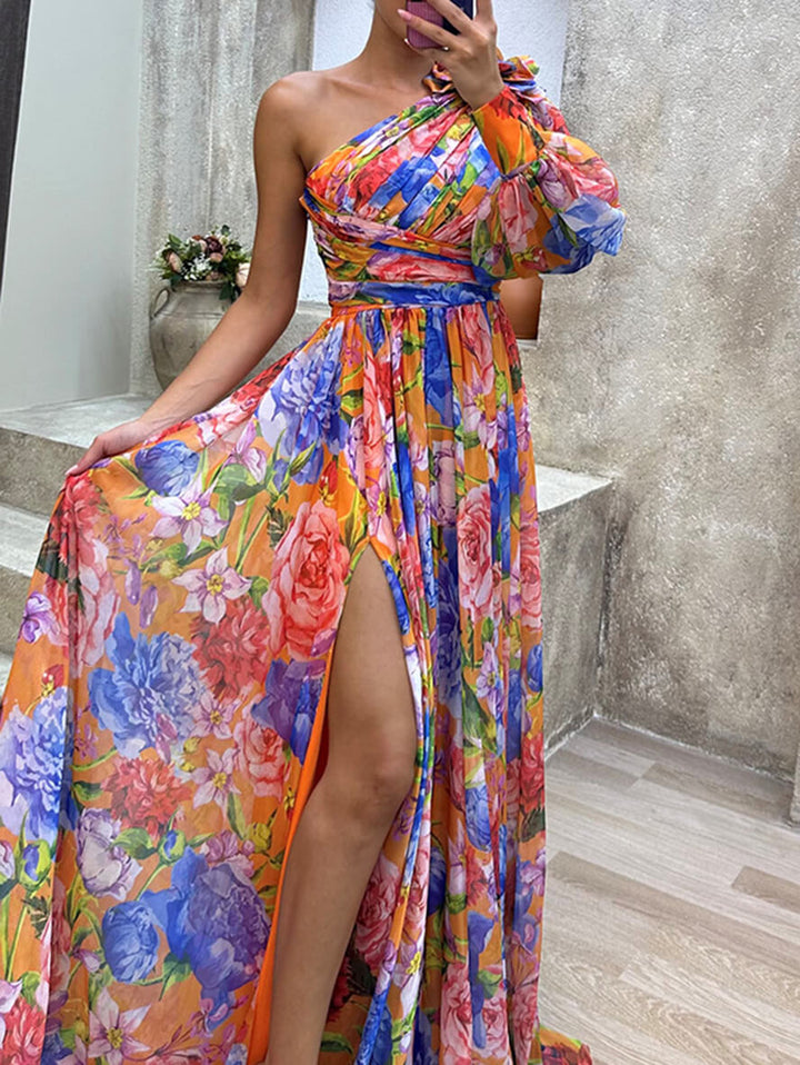 Damen Maxikleid für Hochzeitsgäste mit Blumenmuster und asymmetrischem Ausschnitt in Orange