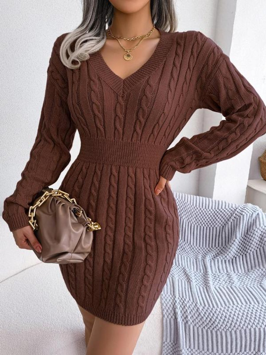 Damen Midi-Strickkleid mit Kabelstrickmuster für Herbst in Kaffeebraun