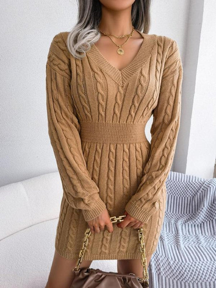 Damen Midi-Strickkleid mit Kabelstrickmuster für Herbst in Khaki