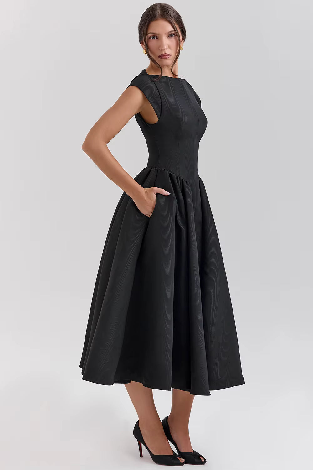 Damen Midikleid im klassischen Stil mit Puffärmeln für formale Hochzeitsgäste in Schwarz