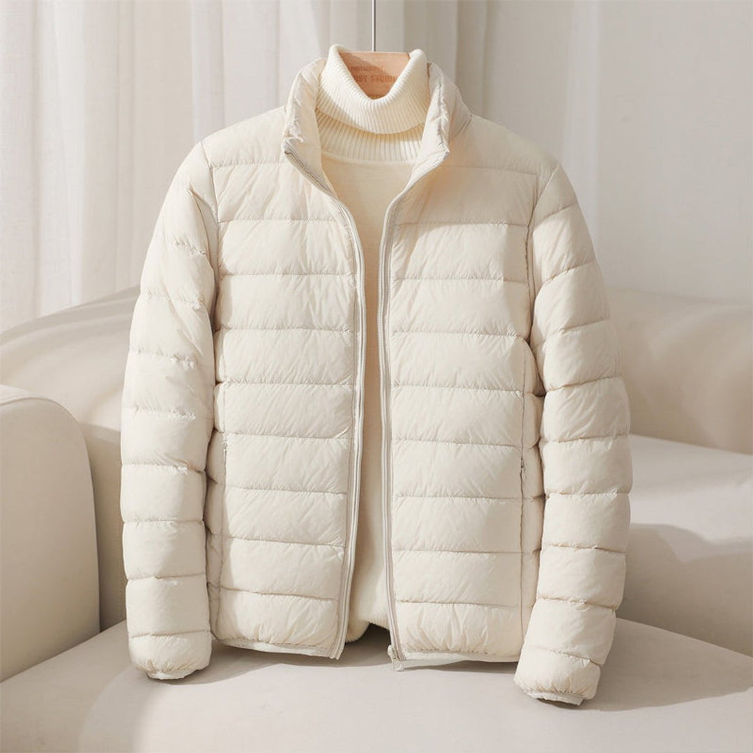 Damen Pufferjacke kurz und leicht in Beige