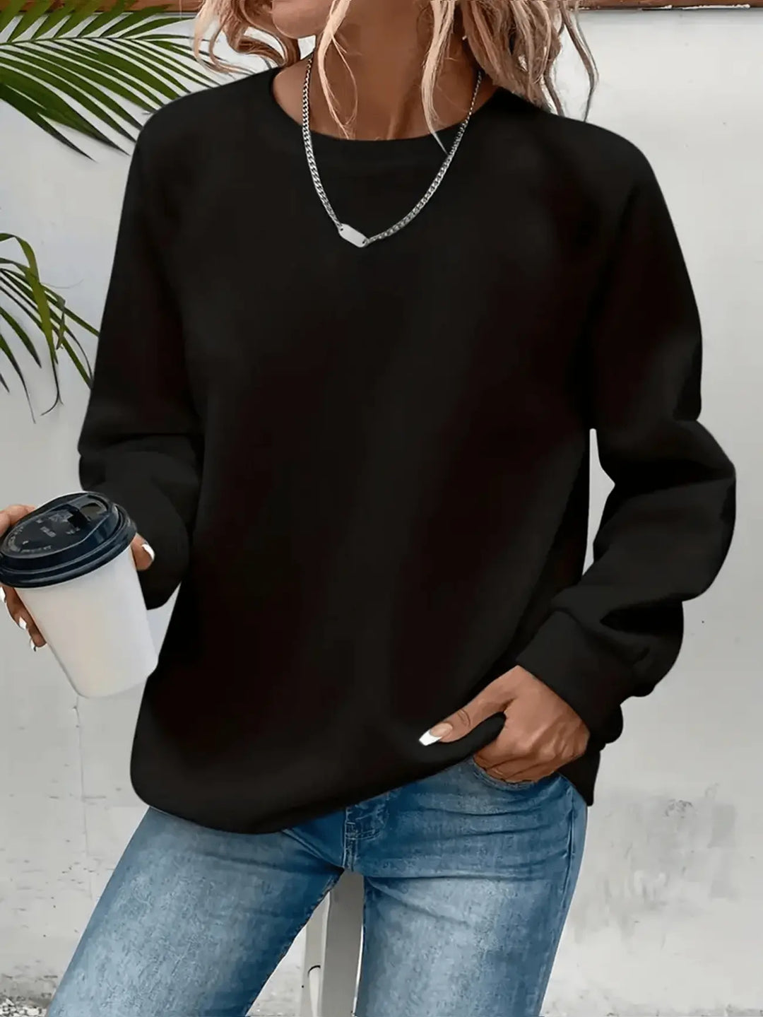 Damen Pullover bequem geschnitten für den Alltag in Schwarz