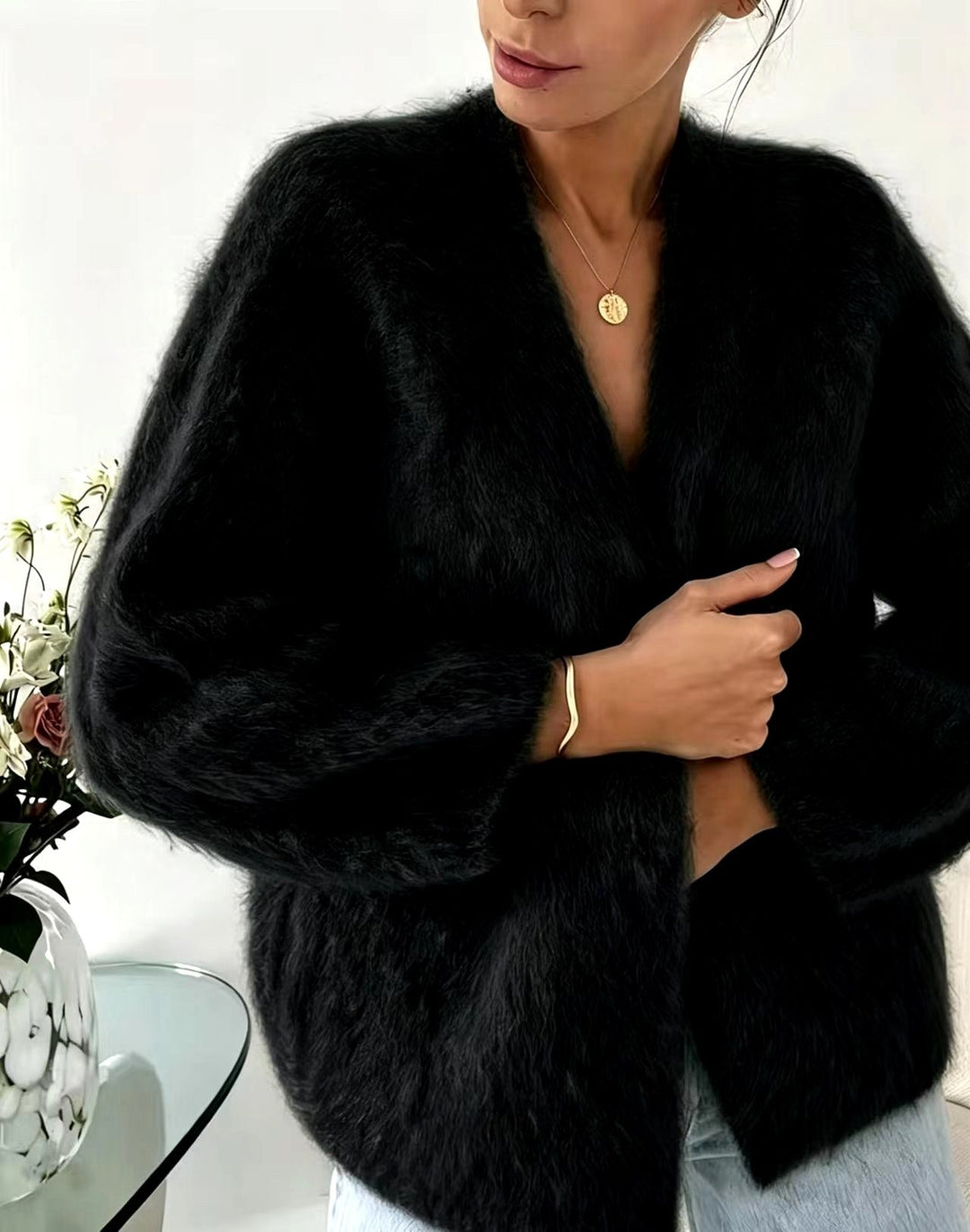 Damen Pullover Oversized im Cardigan-Stil mit Flausch in Schwarz