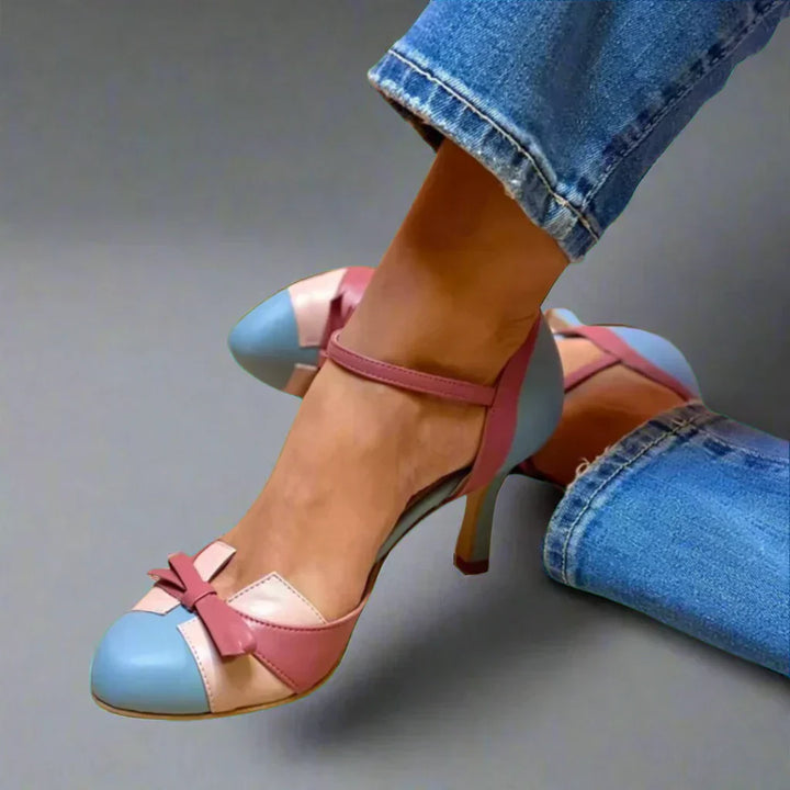 Damen Pumps mit eleganter Schleife für Sommeranlässe in Blau
