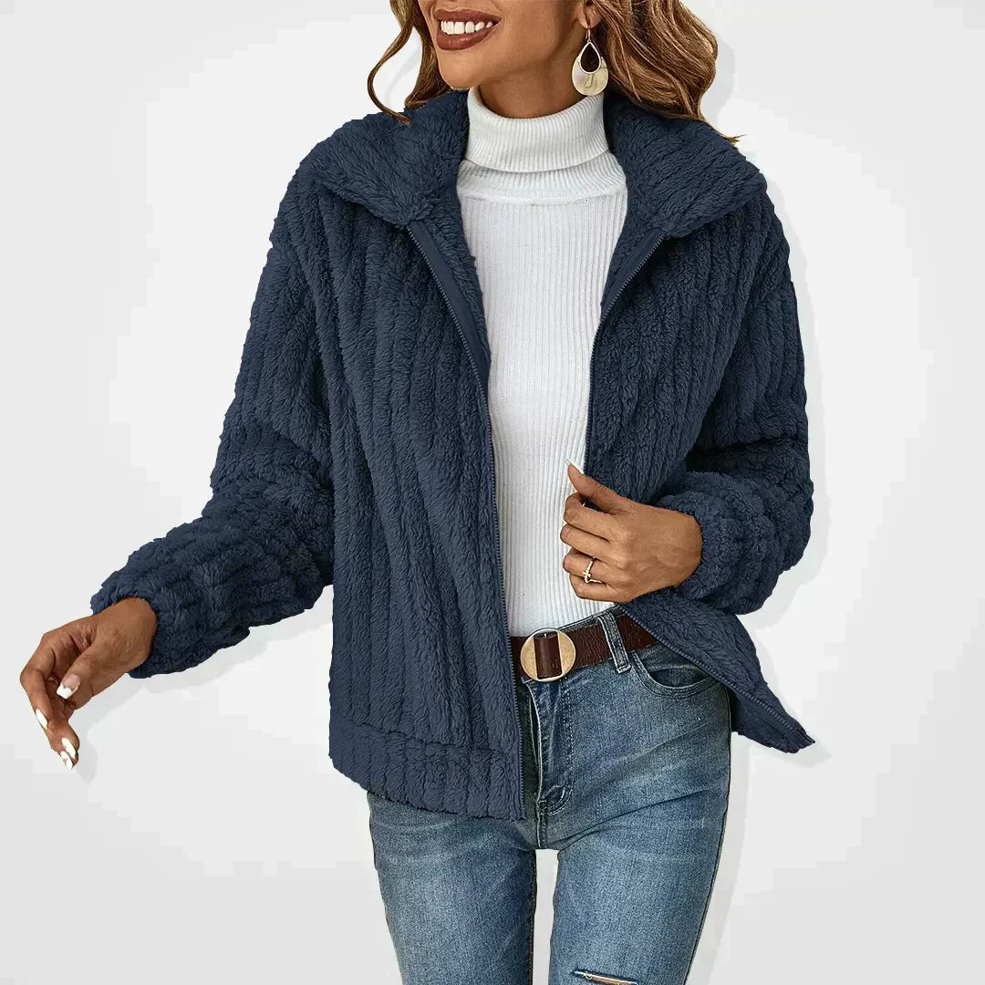Damen Relaxed-Fit Strickjacke für kühle Tage in Marineblau