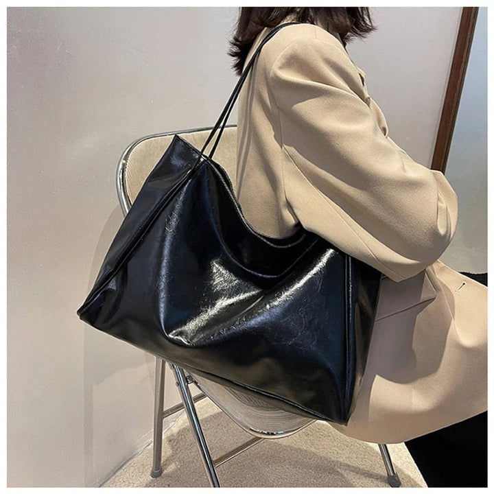 Damen Retro-Schultertasche aus PU-Leder mit großem Fassungsvermögen (3)