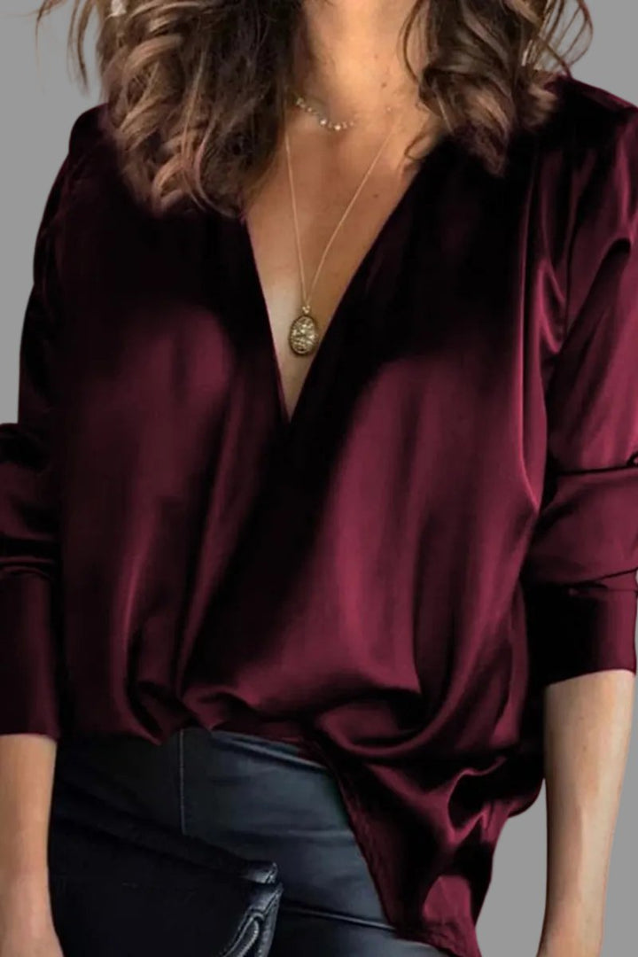 Damen Satinbluse mit Langarm für elegante Abende in Bordeaux