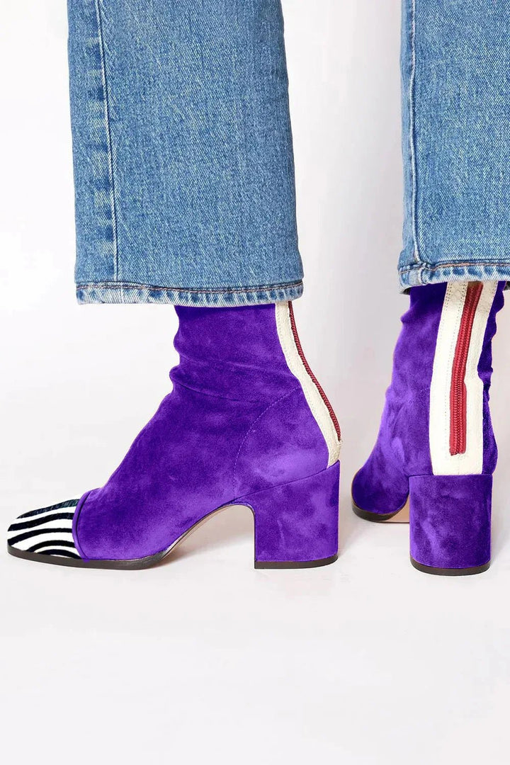 Damen Stiefeletten aus Wildleder mit Blockabsatz in Lila