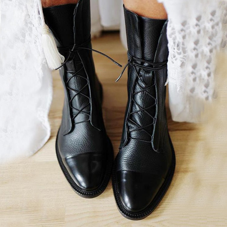Damen Stiefeletten für Alltag und Business in Schwarz