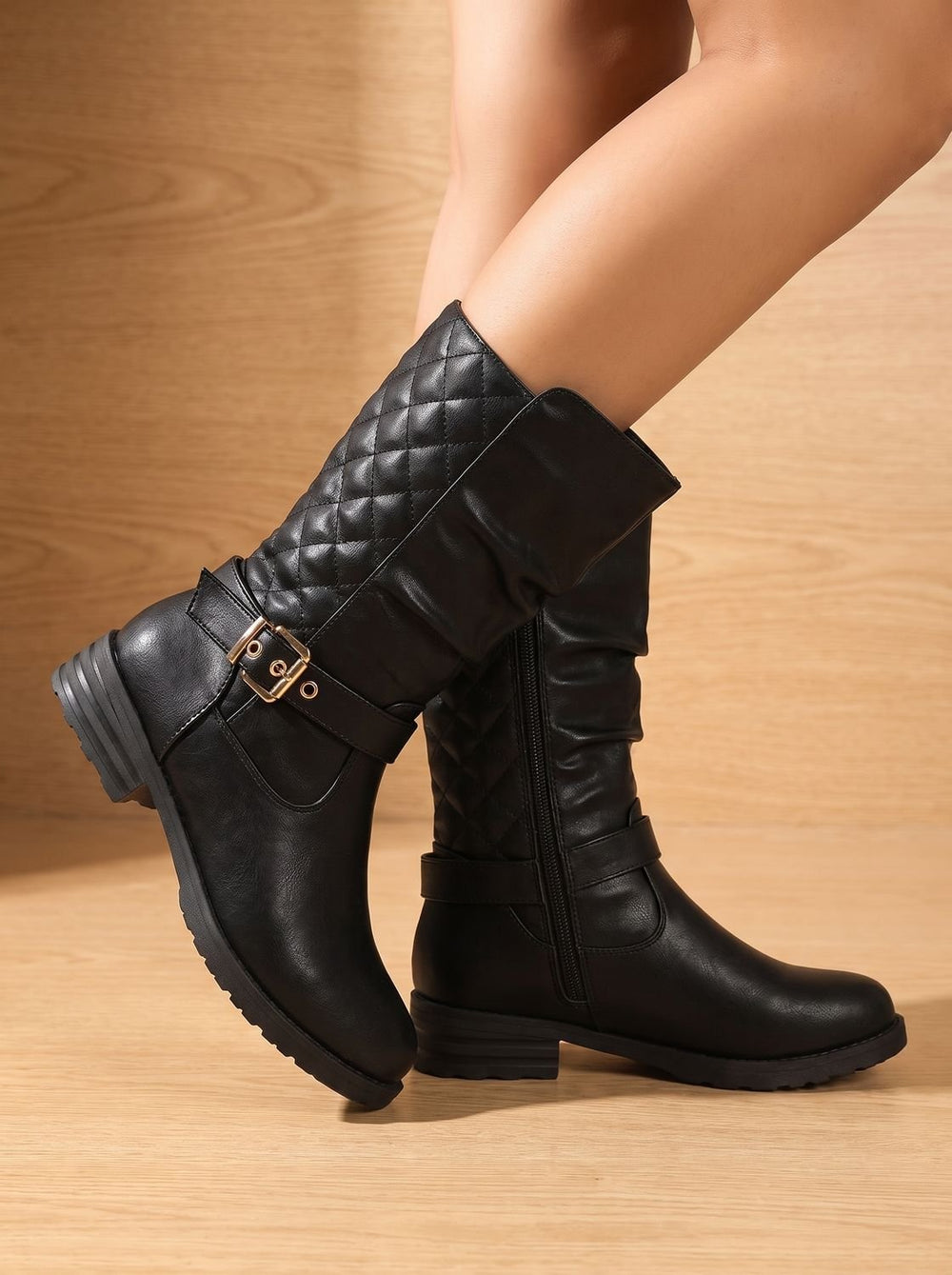 Damen Stiefeletten im Slouch-Stil für den Alltag in Goldfarben 2