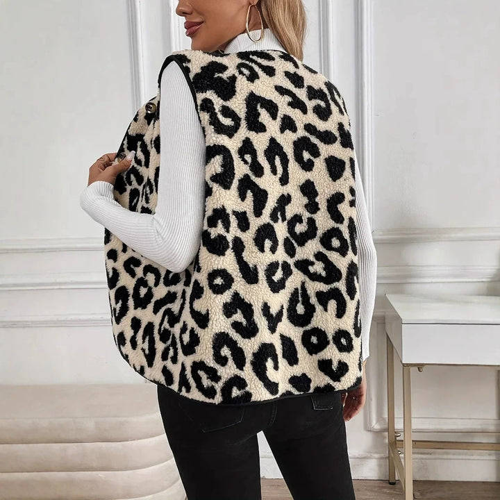 Damen Strickjacke ärmellos im Musterdesign (3)
