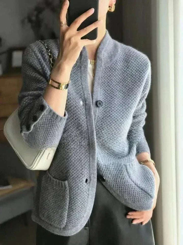 Damen Strickjacke aus weicher Kaschmirwolle in Blau