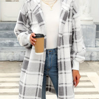 Sophie | Damen Strickjacke im Karomuster mit Kapuze